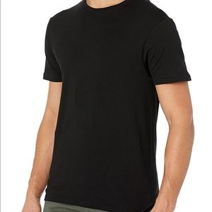 Black T Shirt Large mens